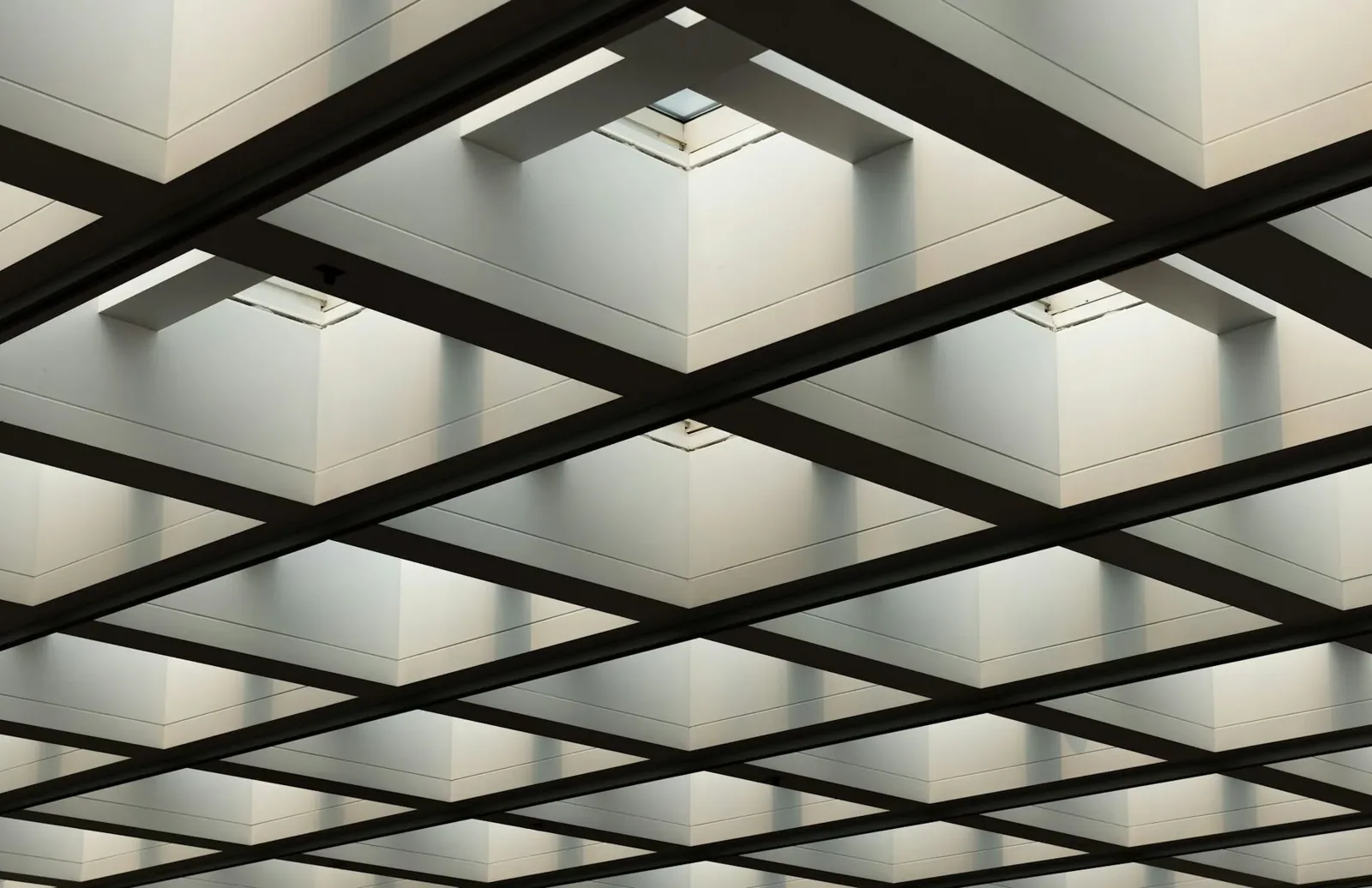 symmetrical ceiling